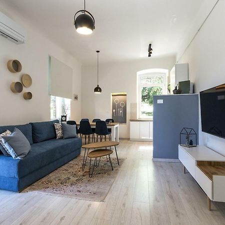 *** Lounge Terrace Apartment With The Harbour View / City Centre *** Pula Exterior foto